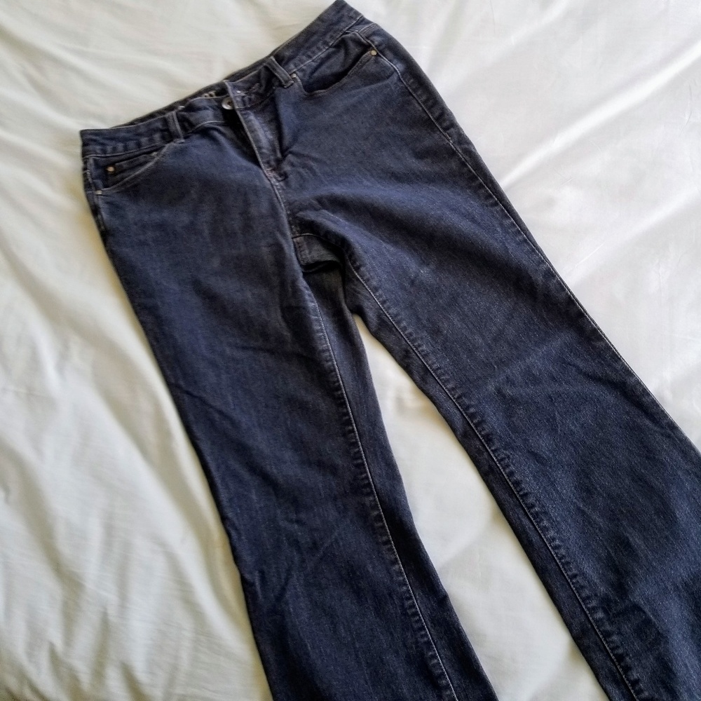 DKNY Dark Wash Soho Boot Cut Jeans Size 6
